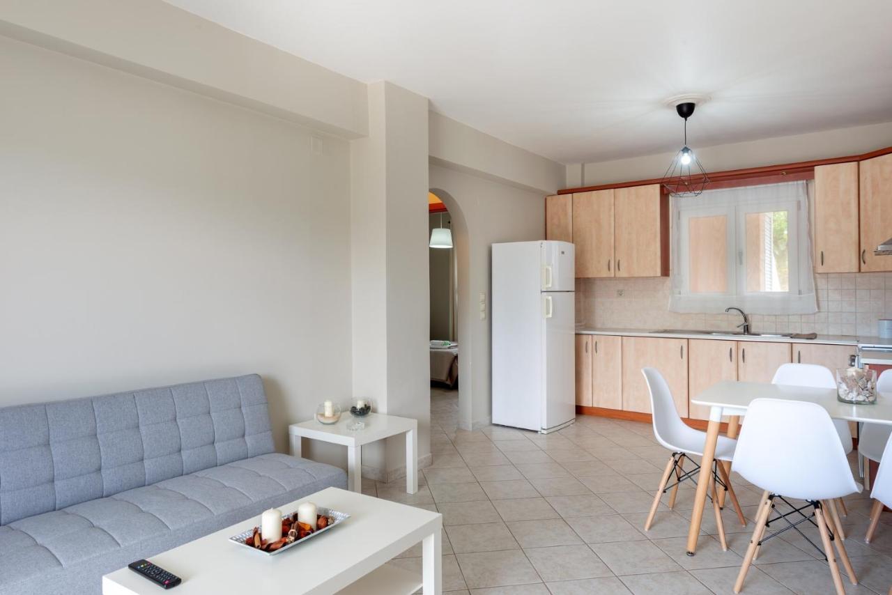 Lagadi Apartment 1 อาร์กอสโตลี ภายนอก รูปภาพ
